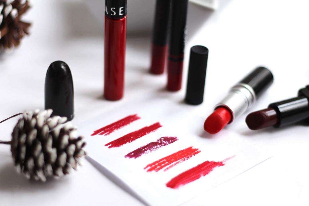 christmas-red-lipsticks-mac-lady-danger-sephora-lip-cream-01-nars-majella-lipstick-queen-ovid-illamasqa-vega