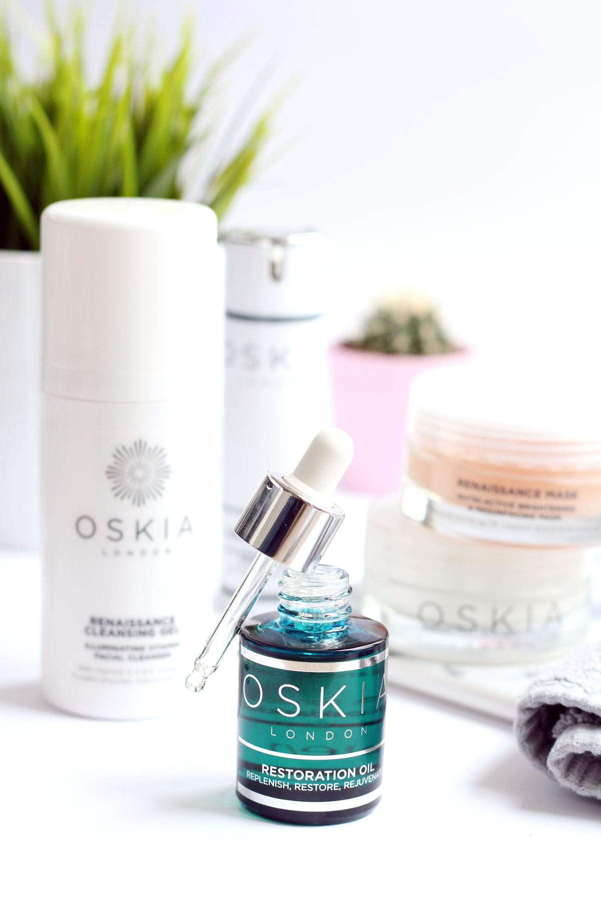 oskia-skincare-restorative-oil-renaisance-cleanser-mask-moisturiser-review