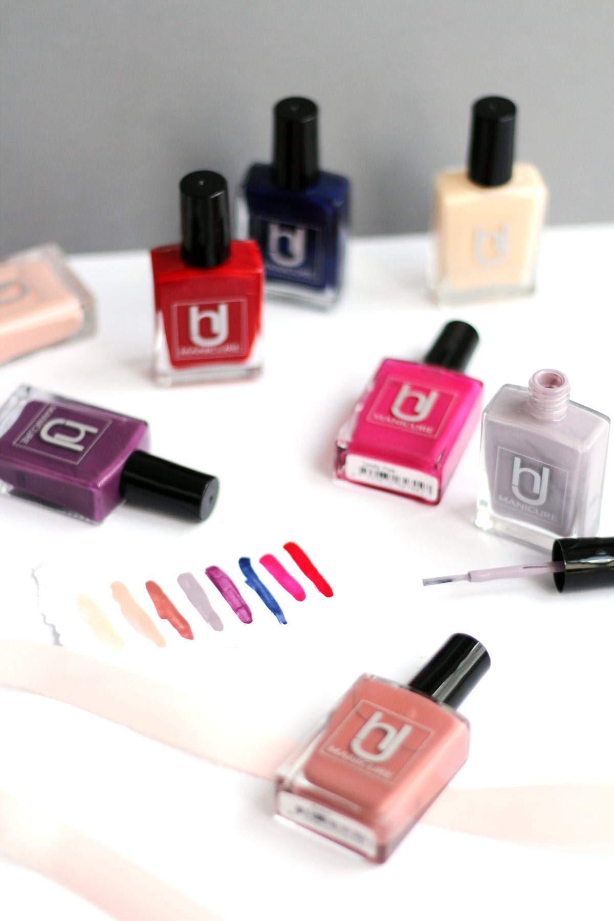 HJ-manicure-nail-polish-review-lace-peach-blossom-coco-thunder-storm-midnight-sky