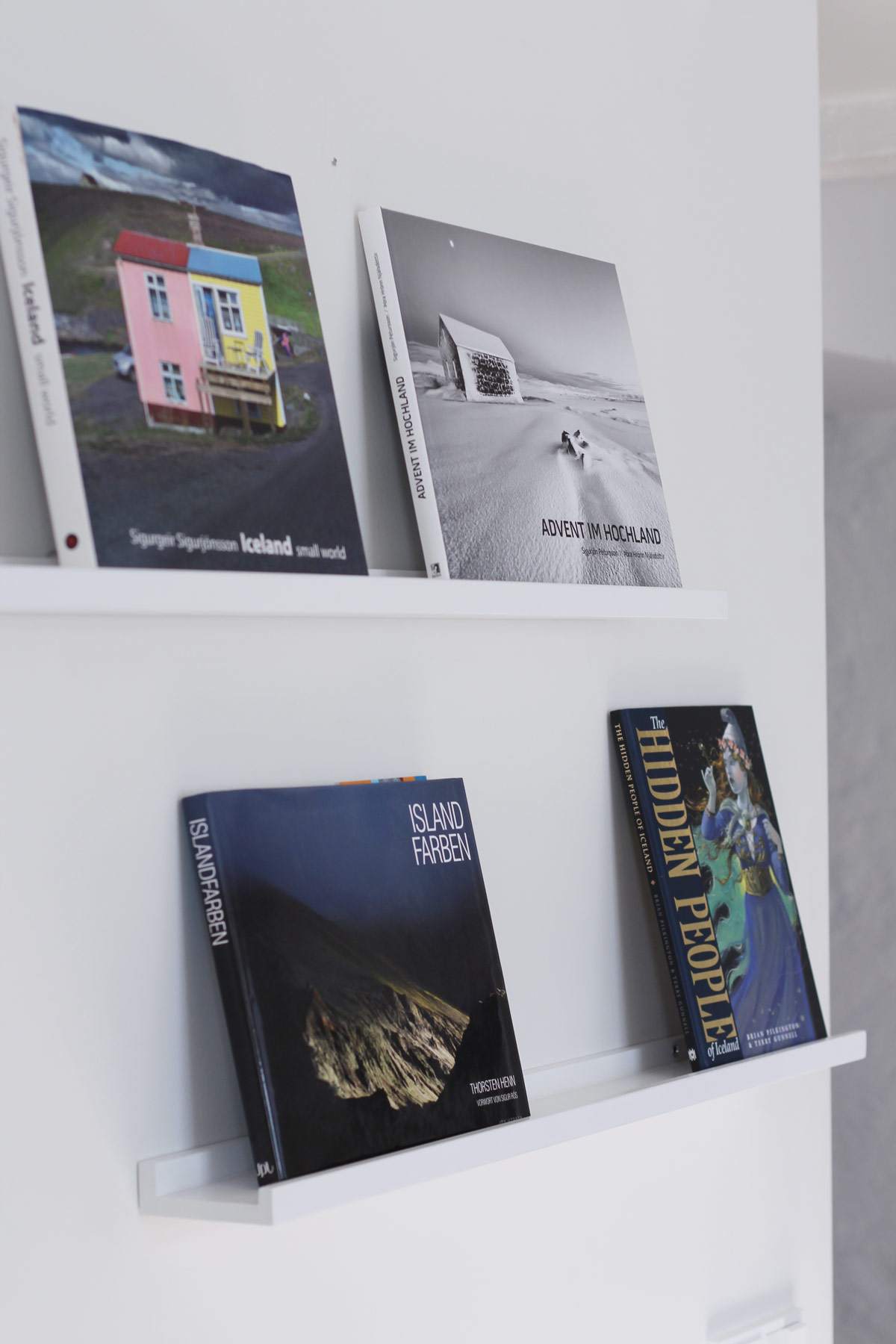 iceland-reykjavik-keflavik-review-photo-diary-travel-blog-air-bnb-downtown-2