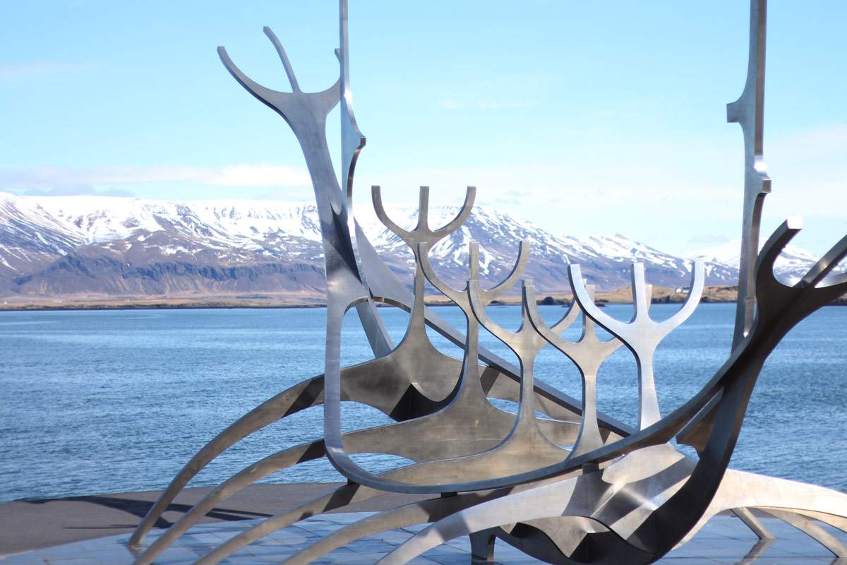 iceland-reykjavik-keflavik-review-photo-diary-travel-blog-downtown-harbour-15