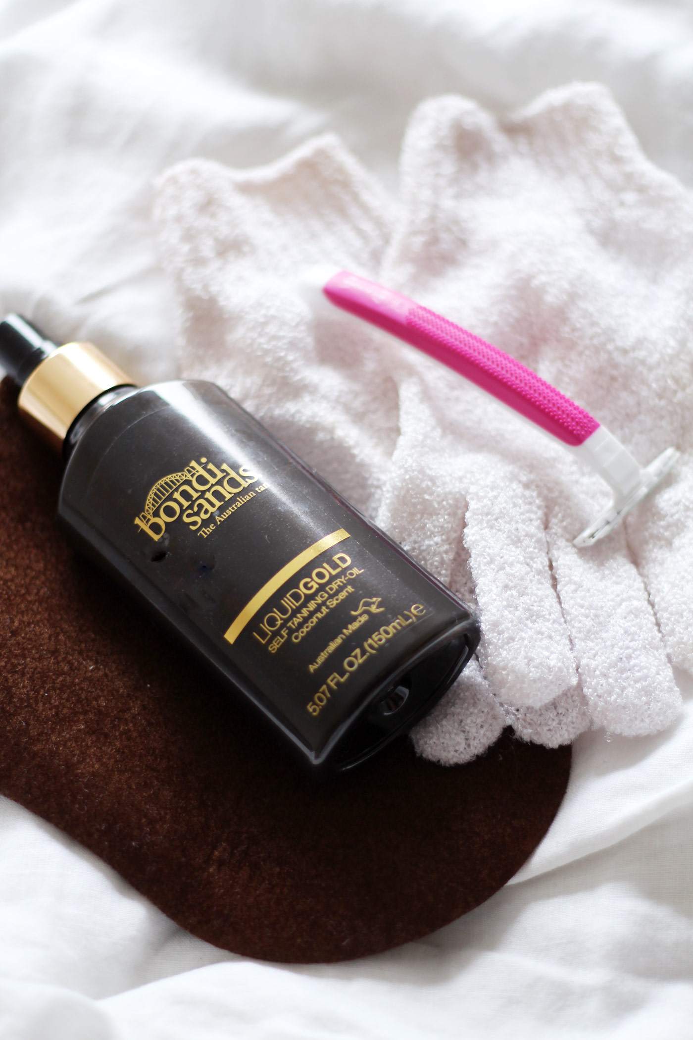 bondi-sands-liquid-gold-self-tan-tanning-routine