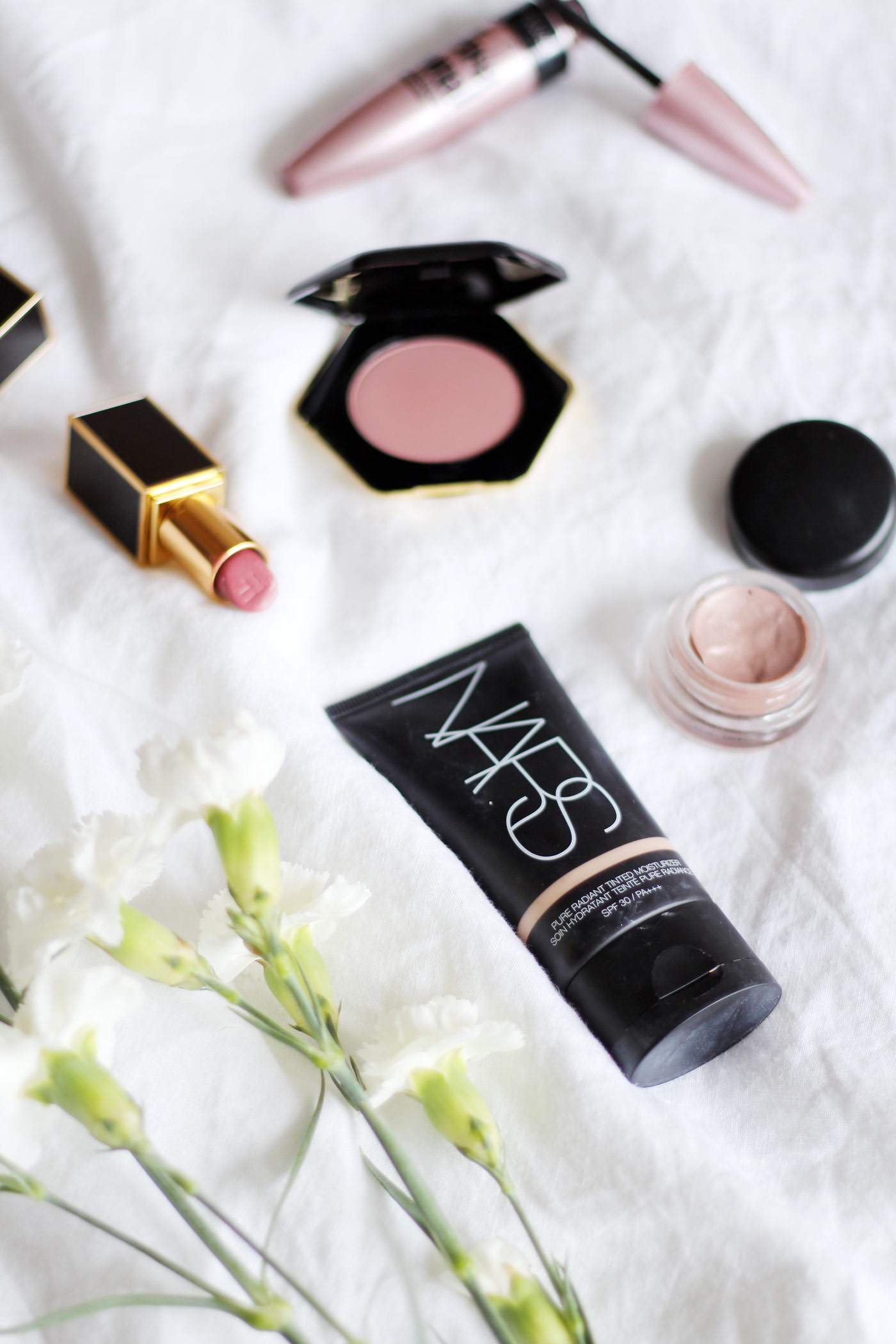 five-product-face-NARS-tinted-moisturiser-tom-ford-indian-rose