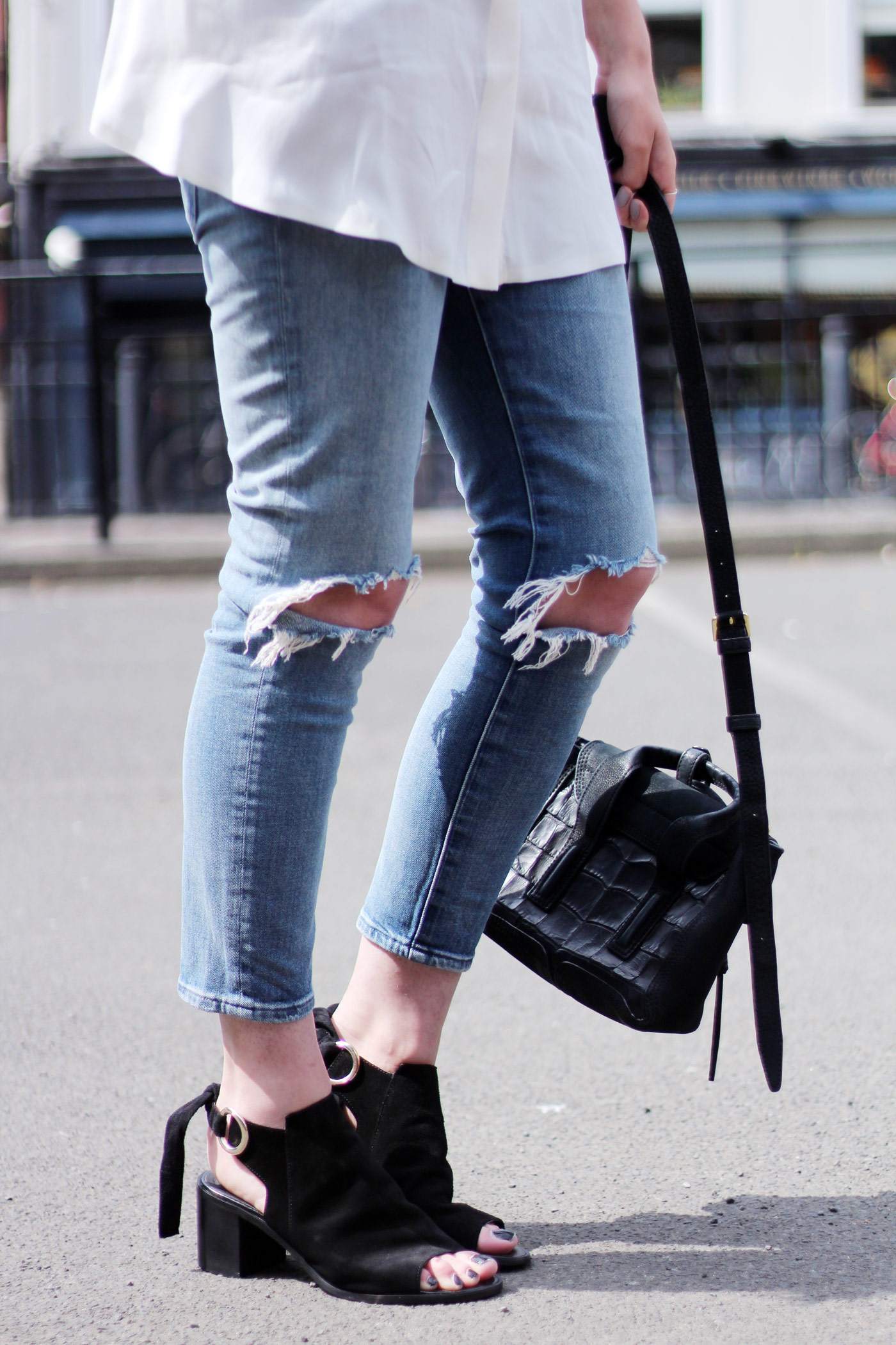 kurt-geiger-suede-peep-toe-boots-7FAM-jeans-COS-white-shirt-phillip-lim-pashli-mini-10