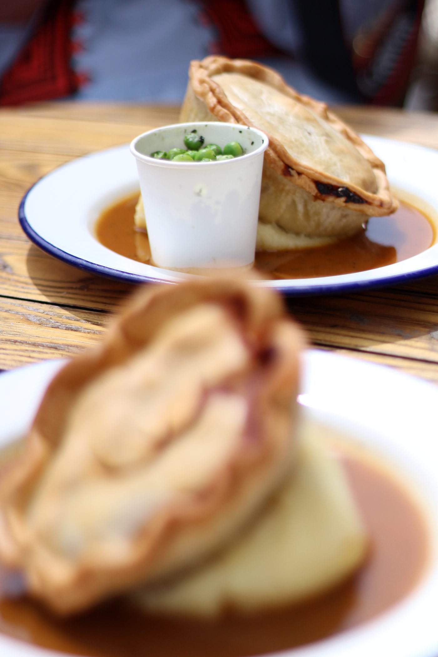 redhouse-pies-mash-gravy-review-newcastle-NE1-quayside