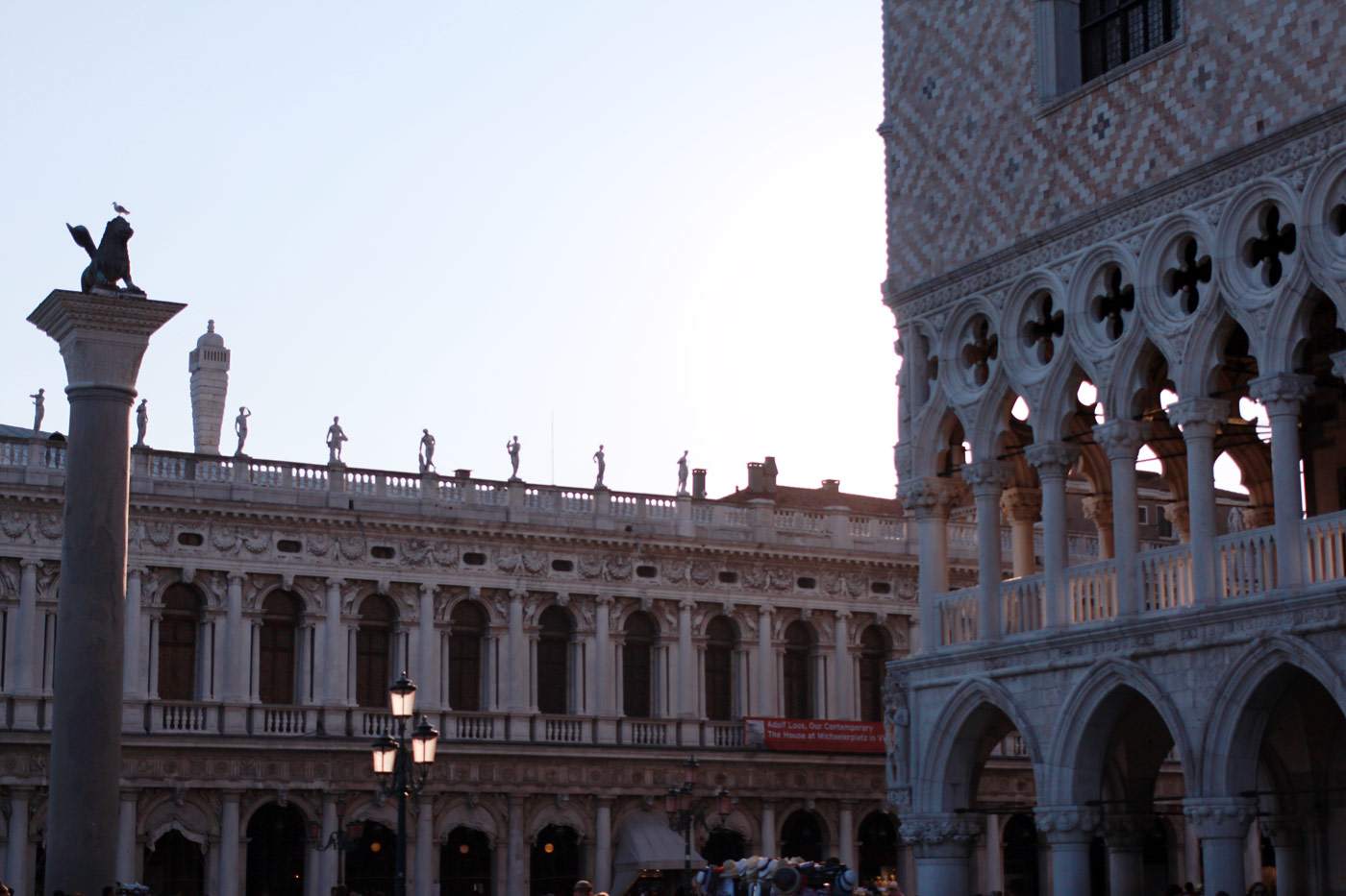 venice-italy-travel-blogger-san-marco-st-marks-square-3
