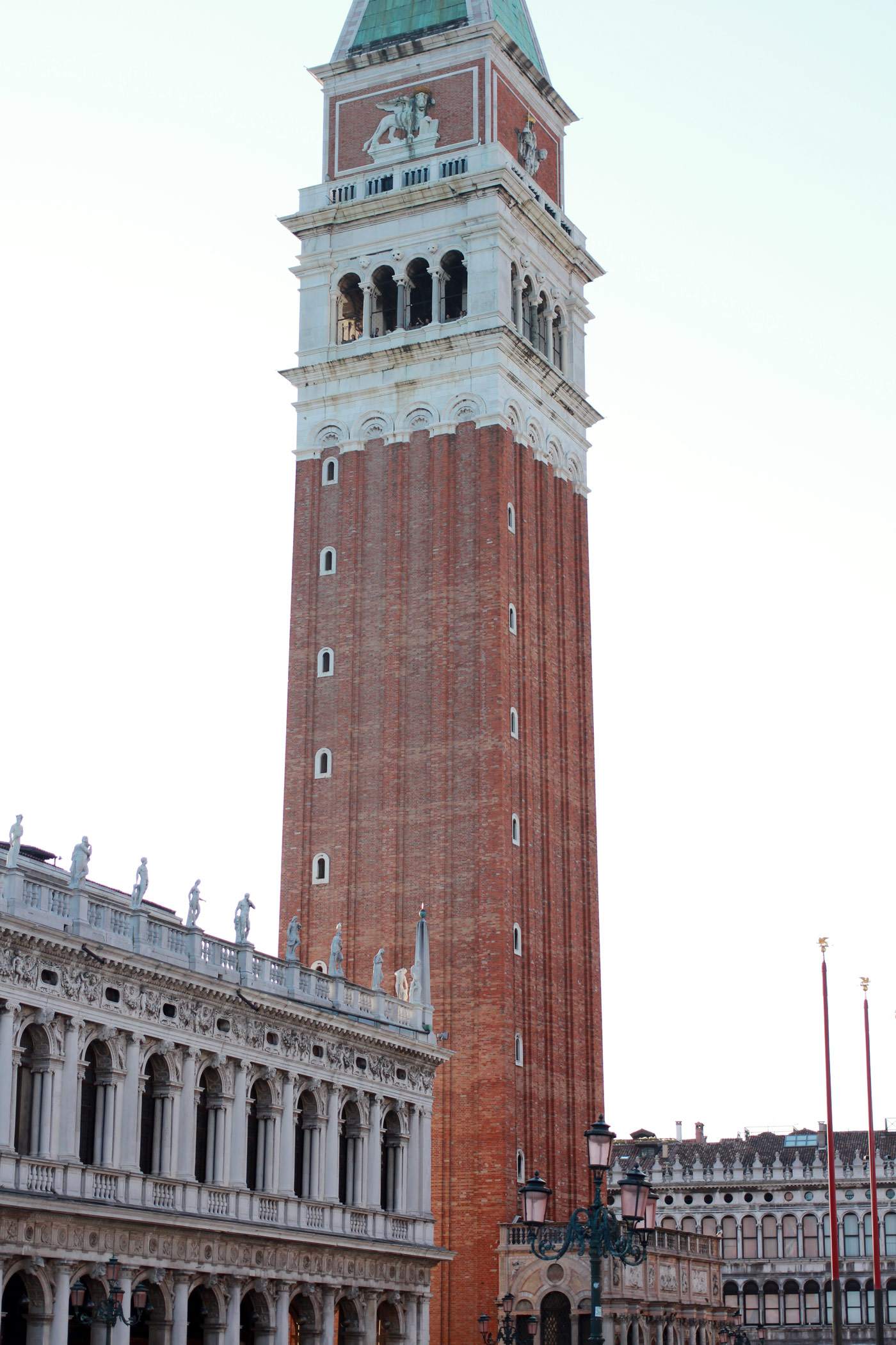 venice-italy-travel-blogger-san-marco-st-marks-square-4