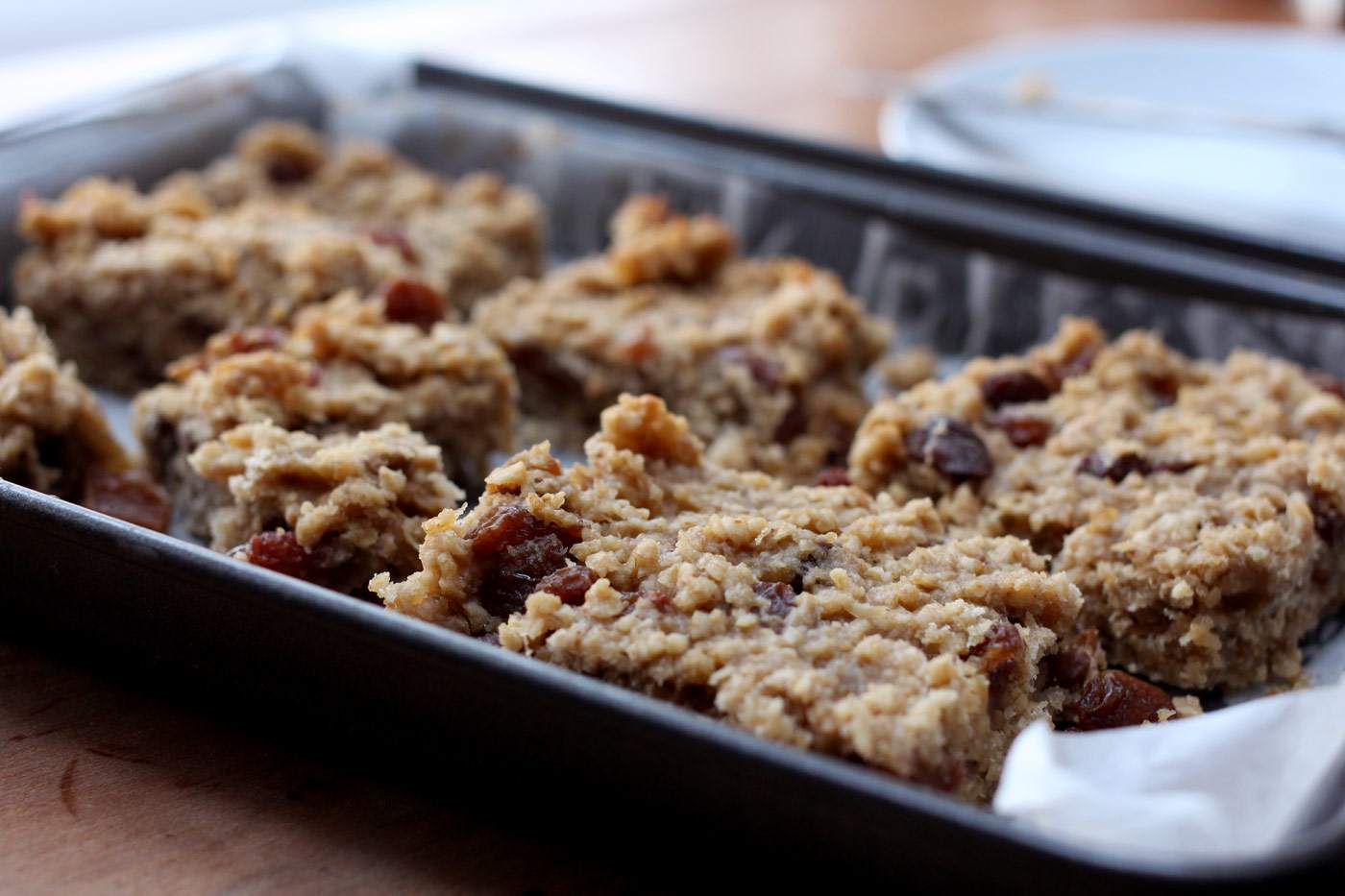healthy-banana-oat-flapjack-recipe-refined-sugar-free-4