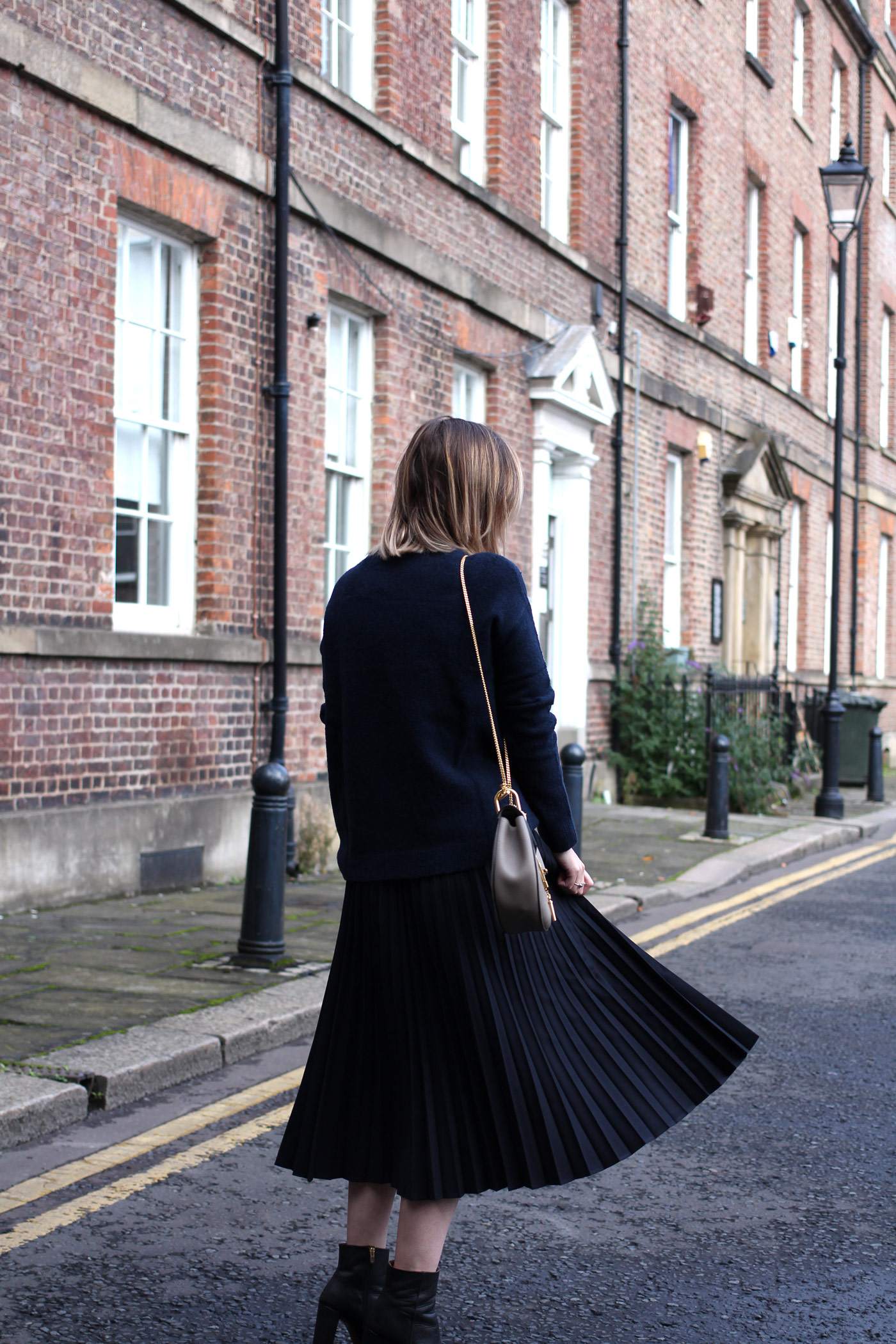 and-other-stories-midi-pleated-skirt-navy-jumper-chloe-drew-grey-1