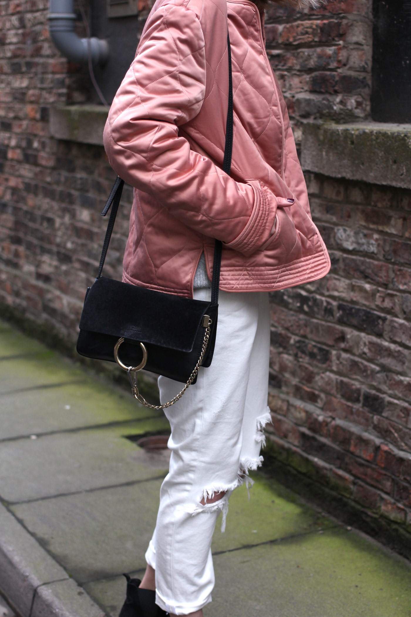 asos-pink-quilted-jacket-white-boyfriend-jeans-acne-jensen-8