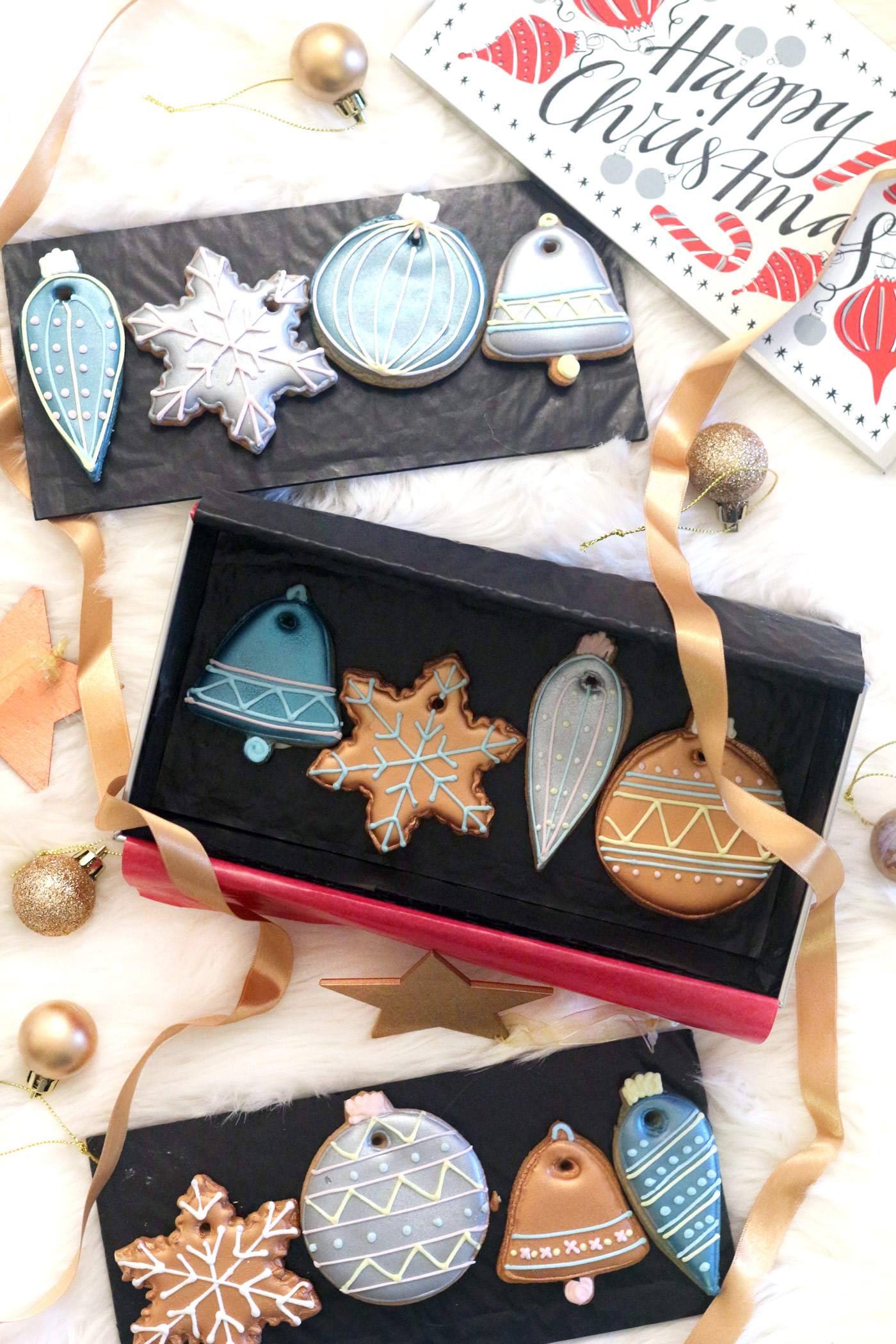 christmas-gift-guide-lifestyle-the-biscuiteers-decorations-biscuits