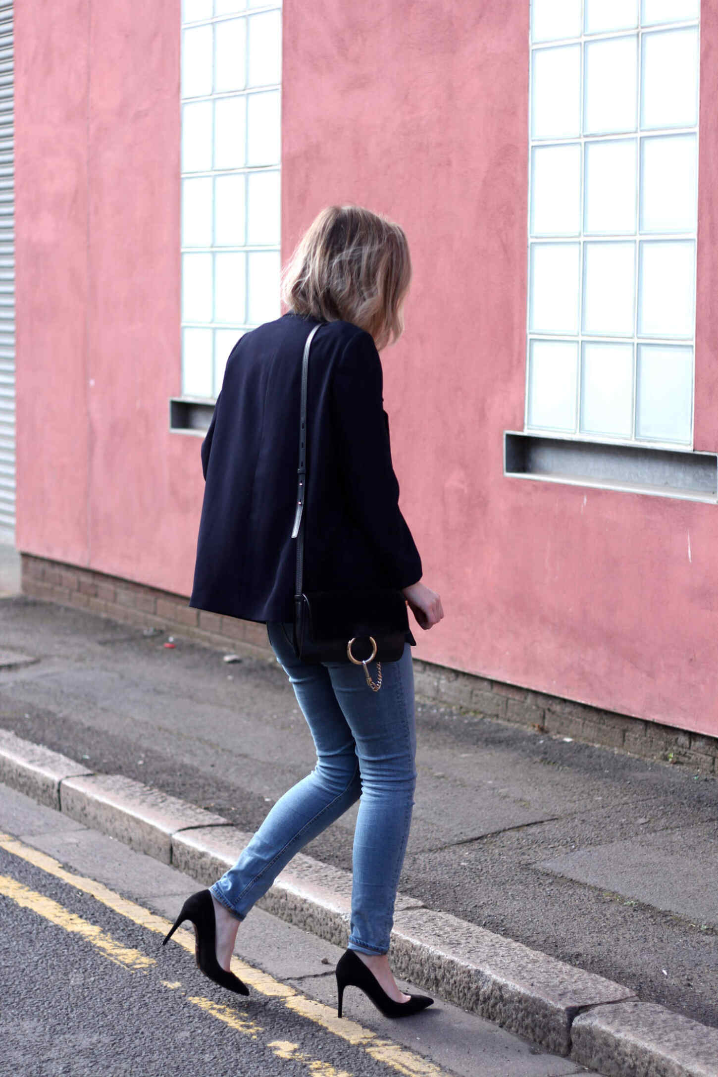 farfetch-dolce-gabbana-black-suede-heels-weekday-jeans-chloe-faye-black-7 farfetch-dolce-gabbana-black-suede-heels-weekday-jeans-chloe-faye-black-7