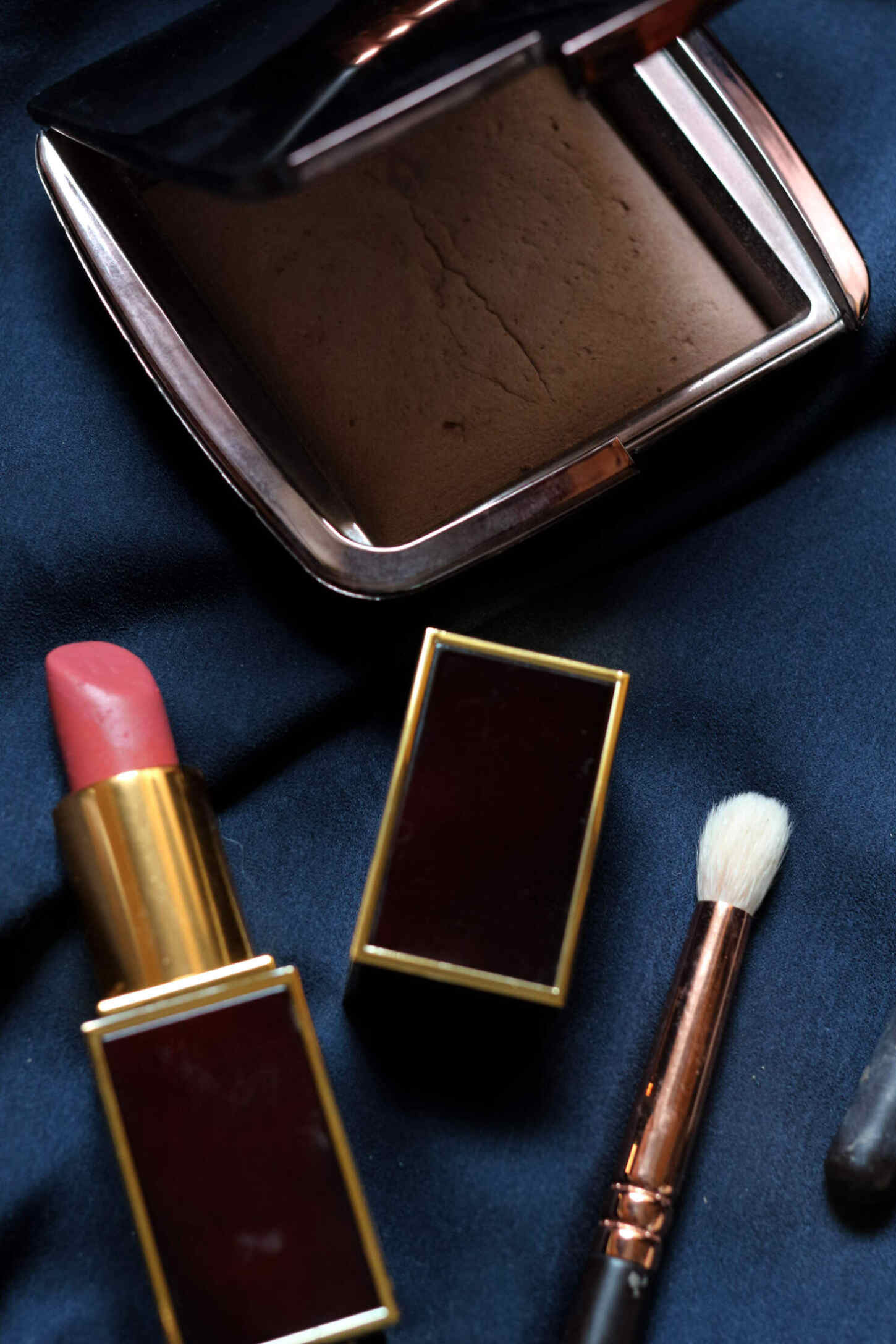 luxurious-purchases-charlotte-tilbury-tom-ford-lipstick-jo-malone-cologne-intense-3 luxurious-purchases-charlotte-tilbury-tom-ford-lipstick-jo-malone-cologne-intense-3