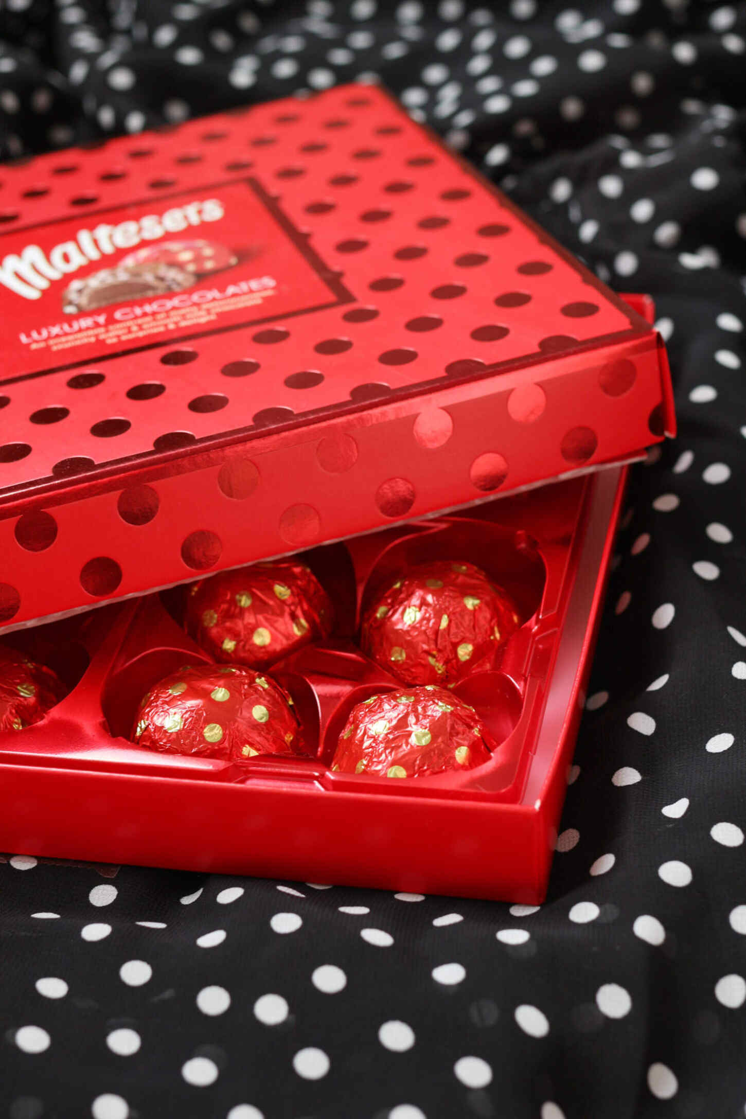 maltesers-dotdotdot-luxury-chocolate-new-launch-march-1 maltesers-dotdotdot-luxury-chocolate-new-launch-march-1