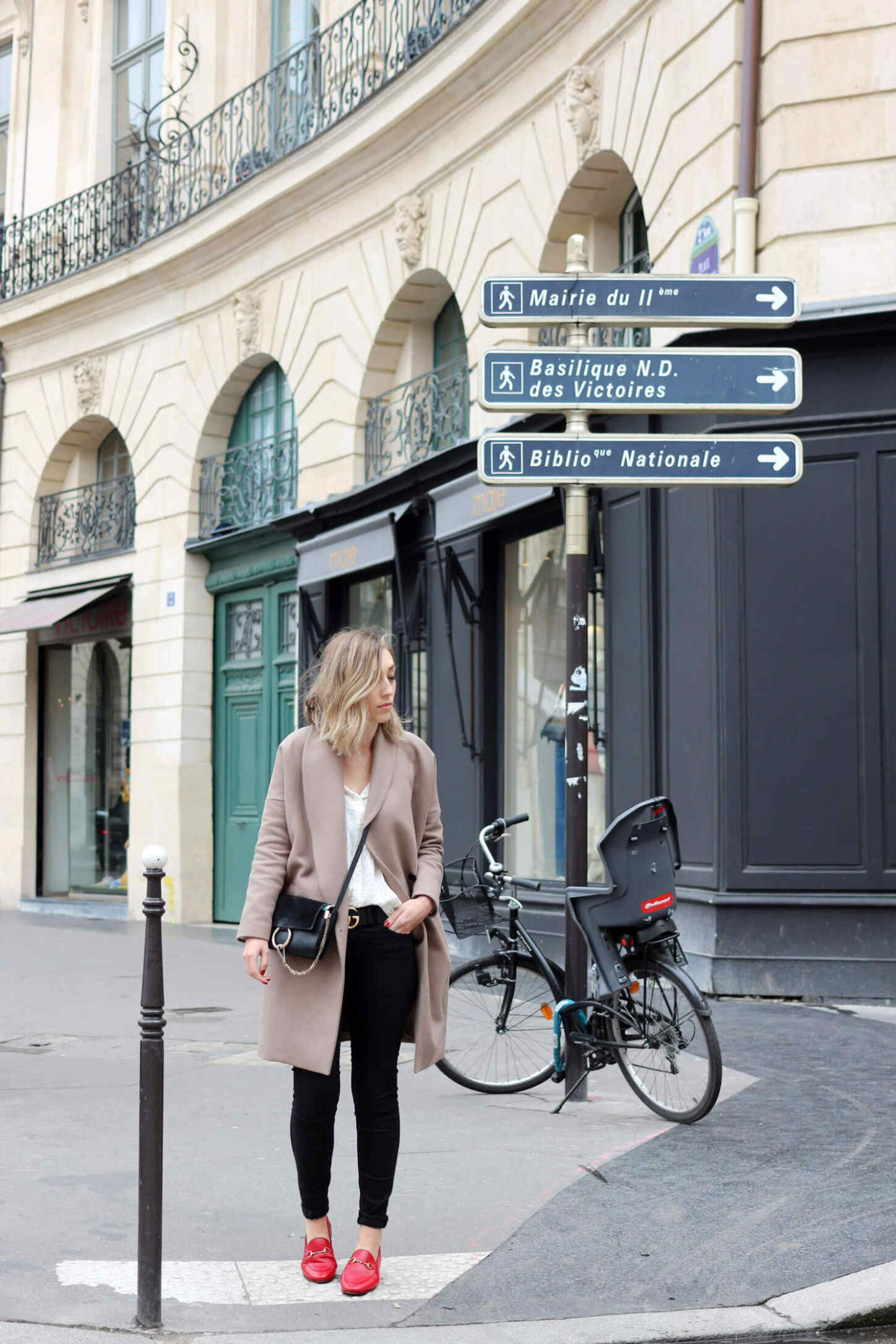 outfit-paris-photo-diary-travel-blogger-spring-1 outfit-paris-photo-diary-travel-blogger-spring-1