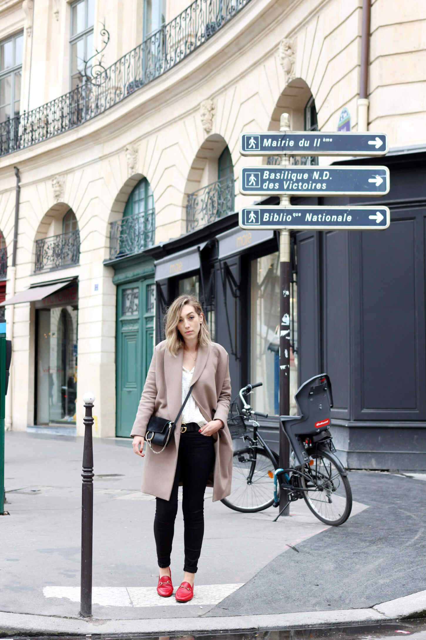 outfit-paris-photo-diary-travel-blogger-spring outfit-paris-photo-diary-travel-blogger-spring