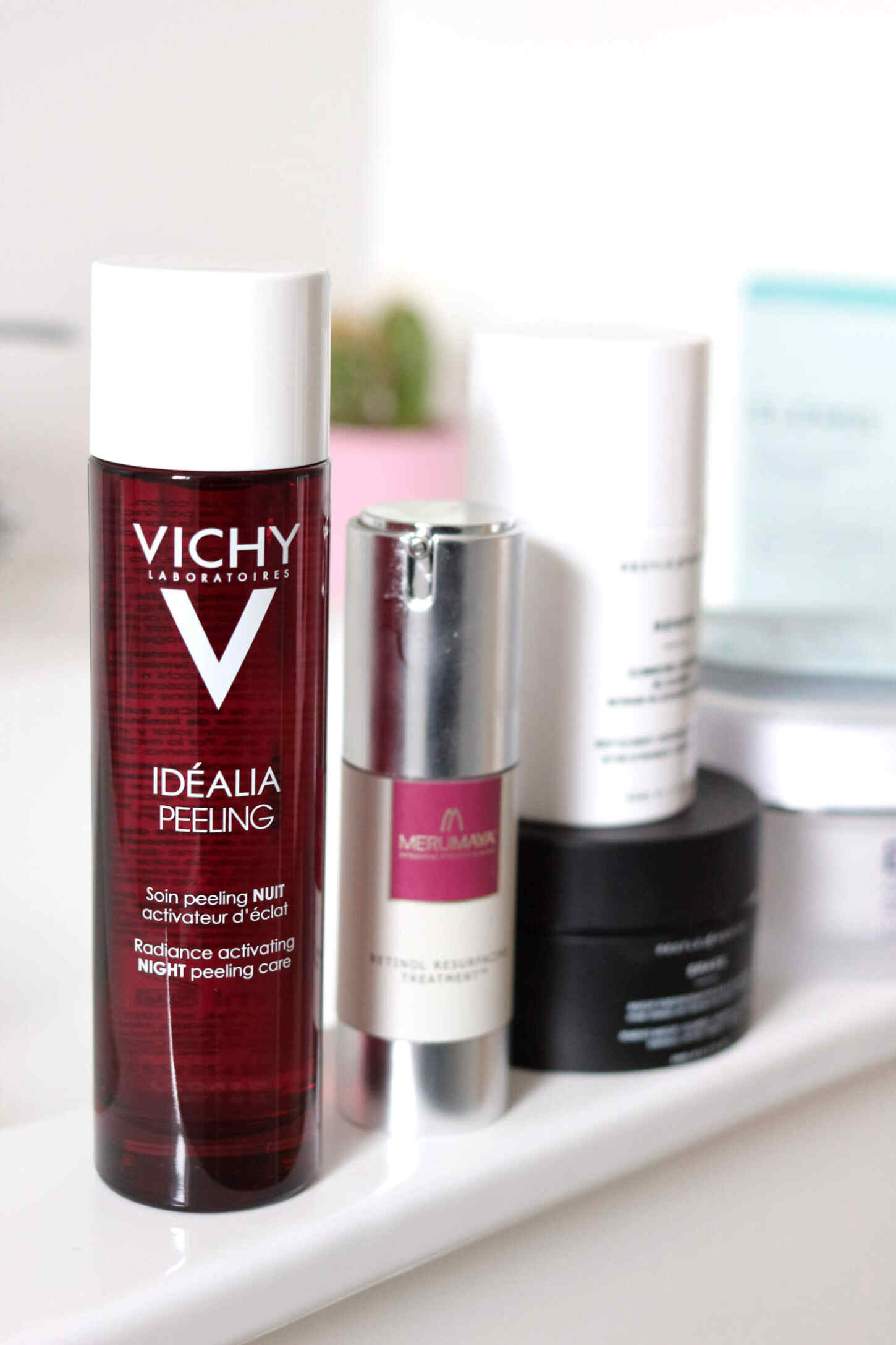 skincare-vichy-idealia-merumaya-retinol-pestle-and-mortar-cleanse