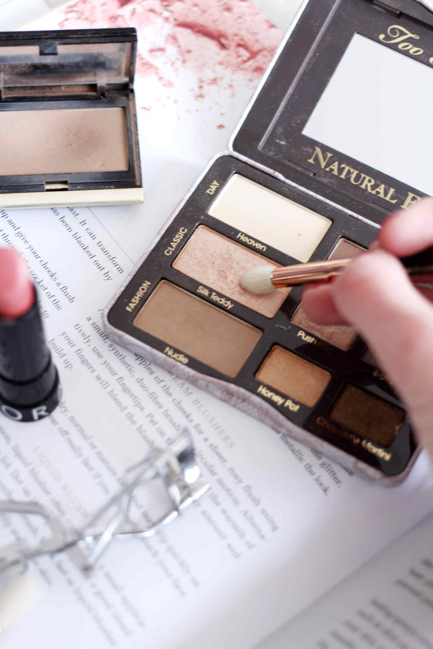 kevyn-aucoin-sculpting-powder-too-faced-natural-eyes-stila-fiery-3 kevyn-aucoin-sculpting-powder-too-faced-natural-eyes-stila-fiery-3