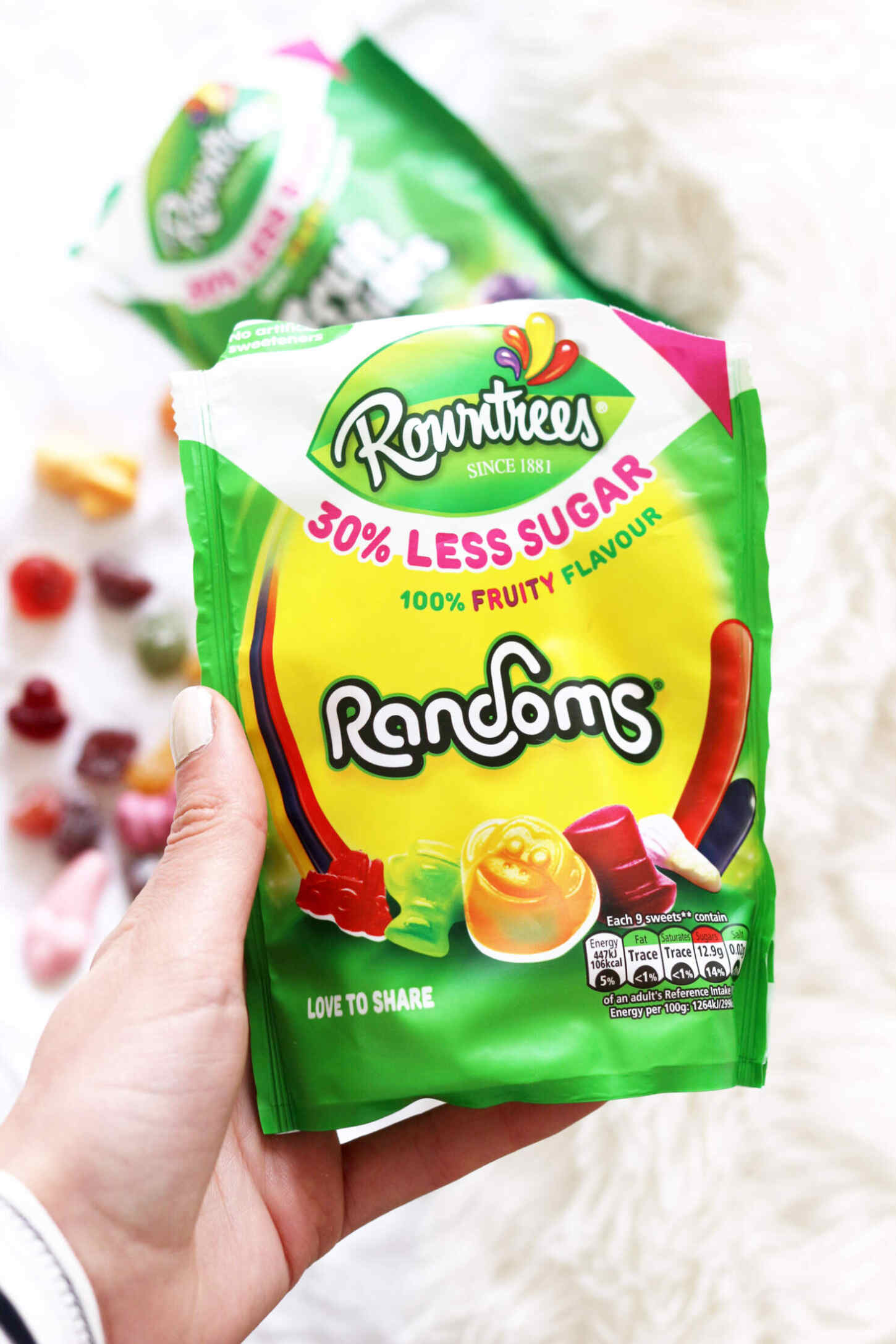 rowntrees-30-less-sugar-fruit-pastilles-randoms-review-4