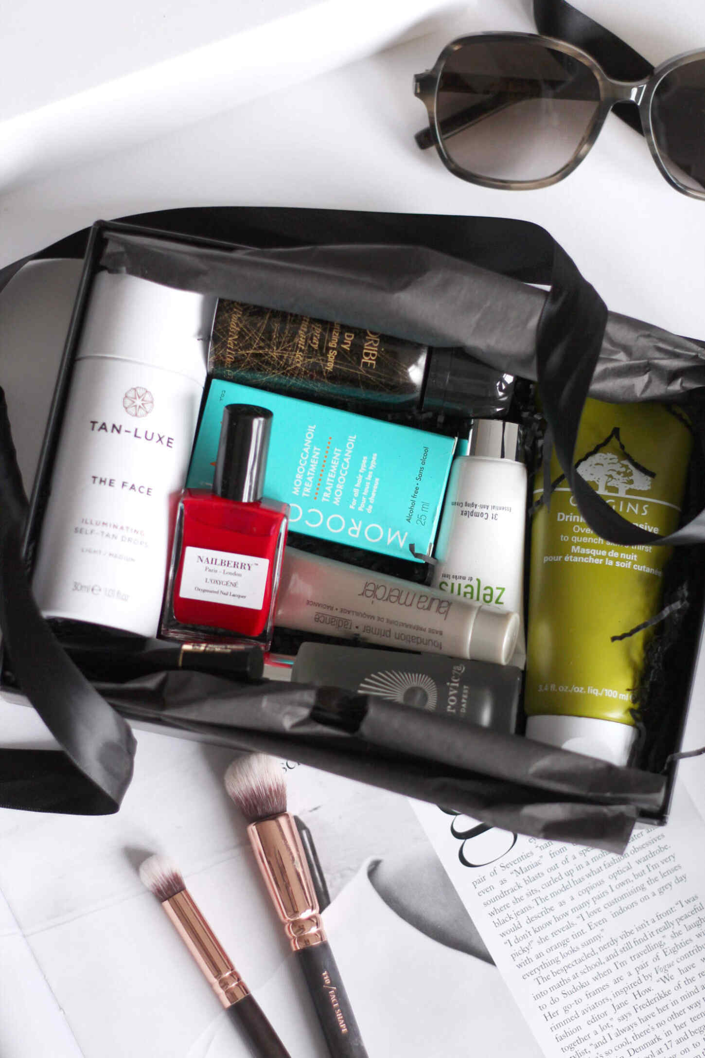 latest-in-beauty-harpers-bazaar-box-review-1 latest-in-beauty-harpers-bazaar-box-review-1