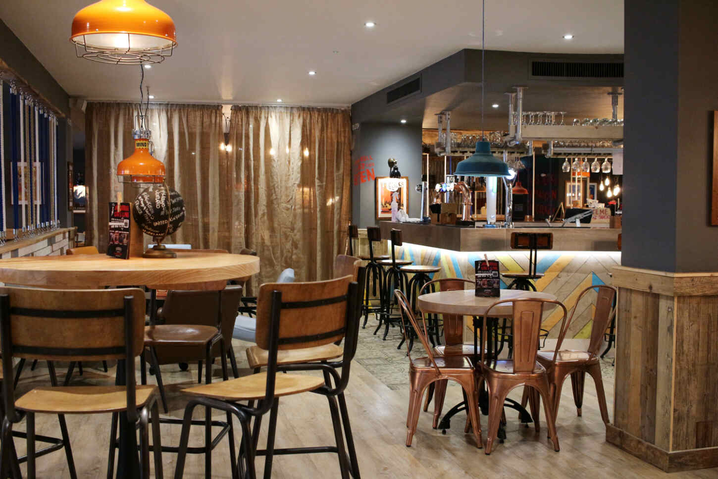 manchester-travel-blogger-review-ibis-styles-altrincham-market-jamboree-11 manchester-travel-blogger-review-ibis-styles-altrincham-market-jamboree-11