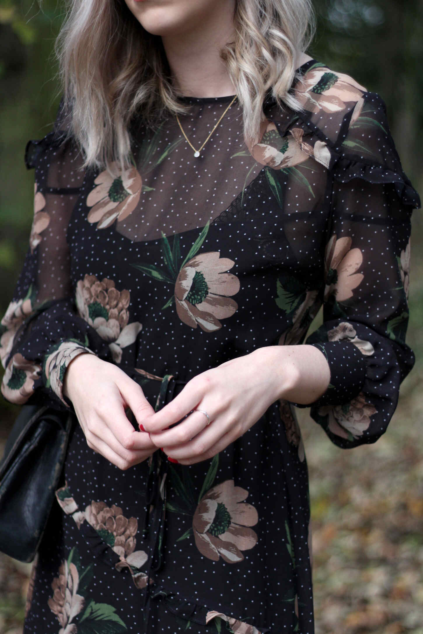 next-floral-midi-dress-nude-leather-boots-vintage-chanel-autumn-outfit-14