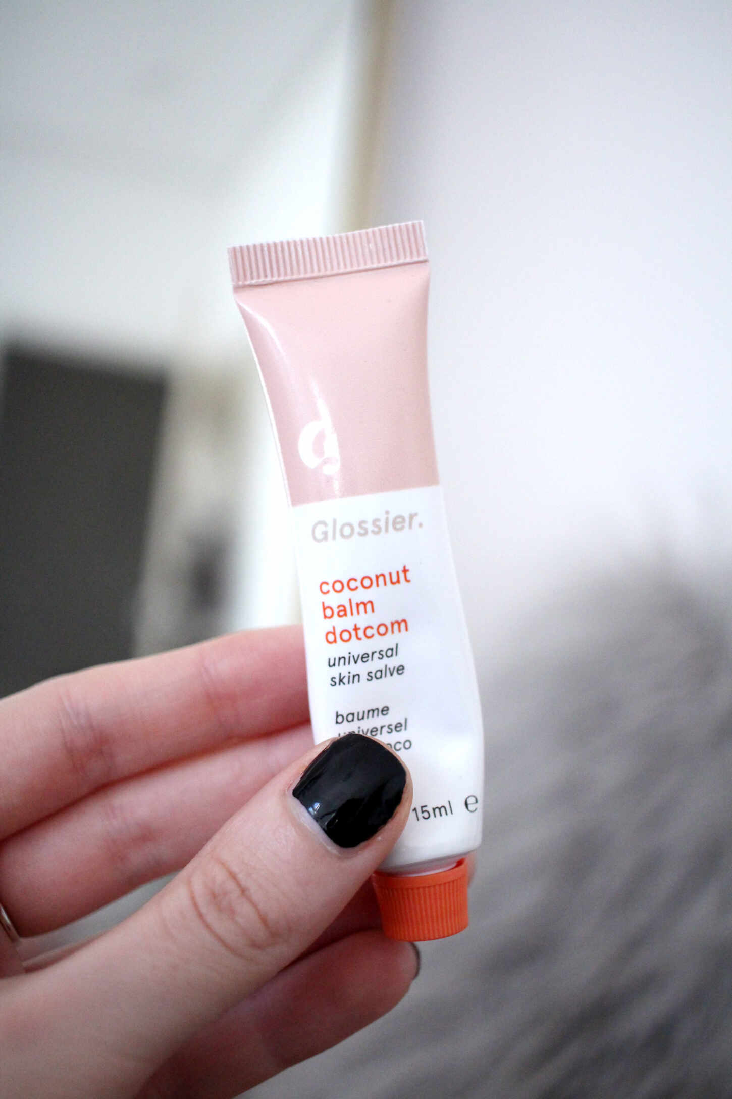 five-beauty-products-everyone-needs-in-their-collection-1 five-beauty-products-everyone-needs-in-their-collection-1