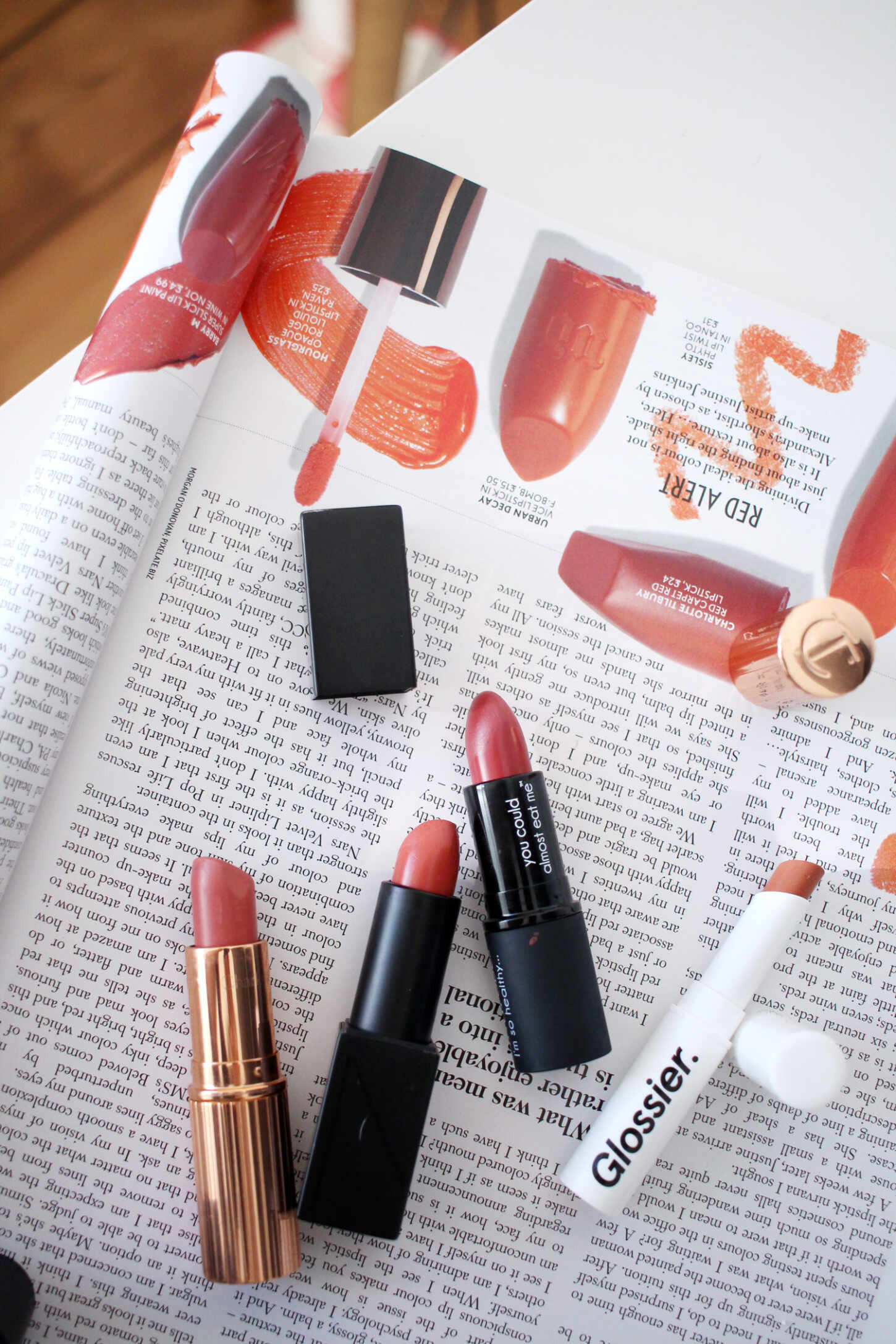 four-peach-pink-rose-lipsticks-to-try-now-3 four-peach-pink-rose-lipsticks-to-try-now-3