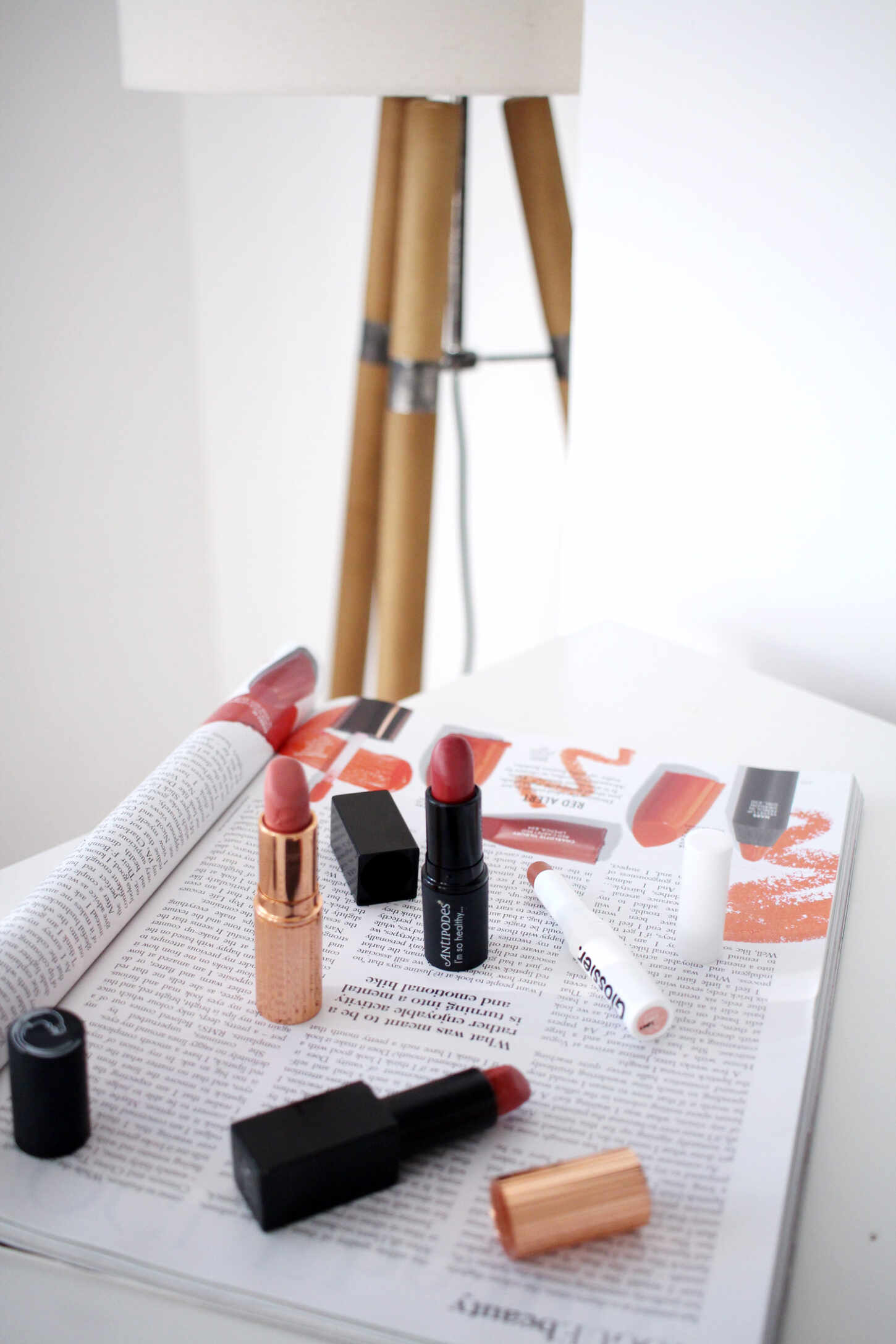 four-peach-pink-rose-lipsticks-to-try-now four-peach-pink-rose-lipsticks-to-try-now
