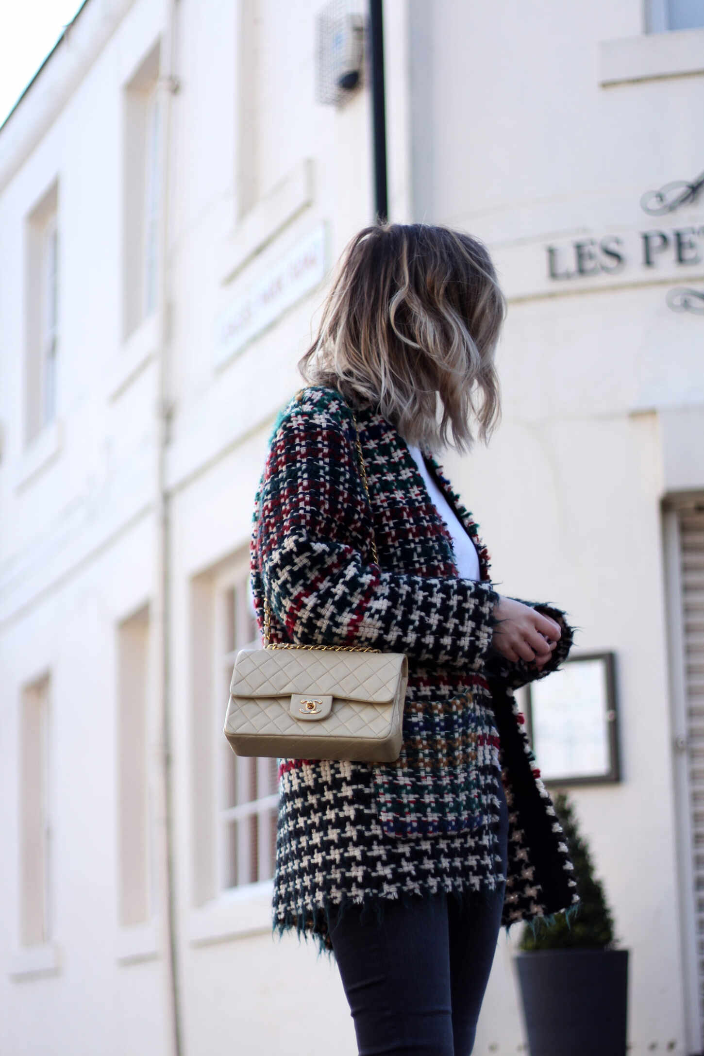 isabel-marant-diana-coat-vintage-cream-chanel-bag-10 isabel-marant-diana-coat-vintage-cream-chanel-bag-10
