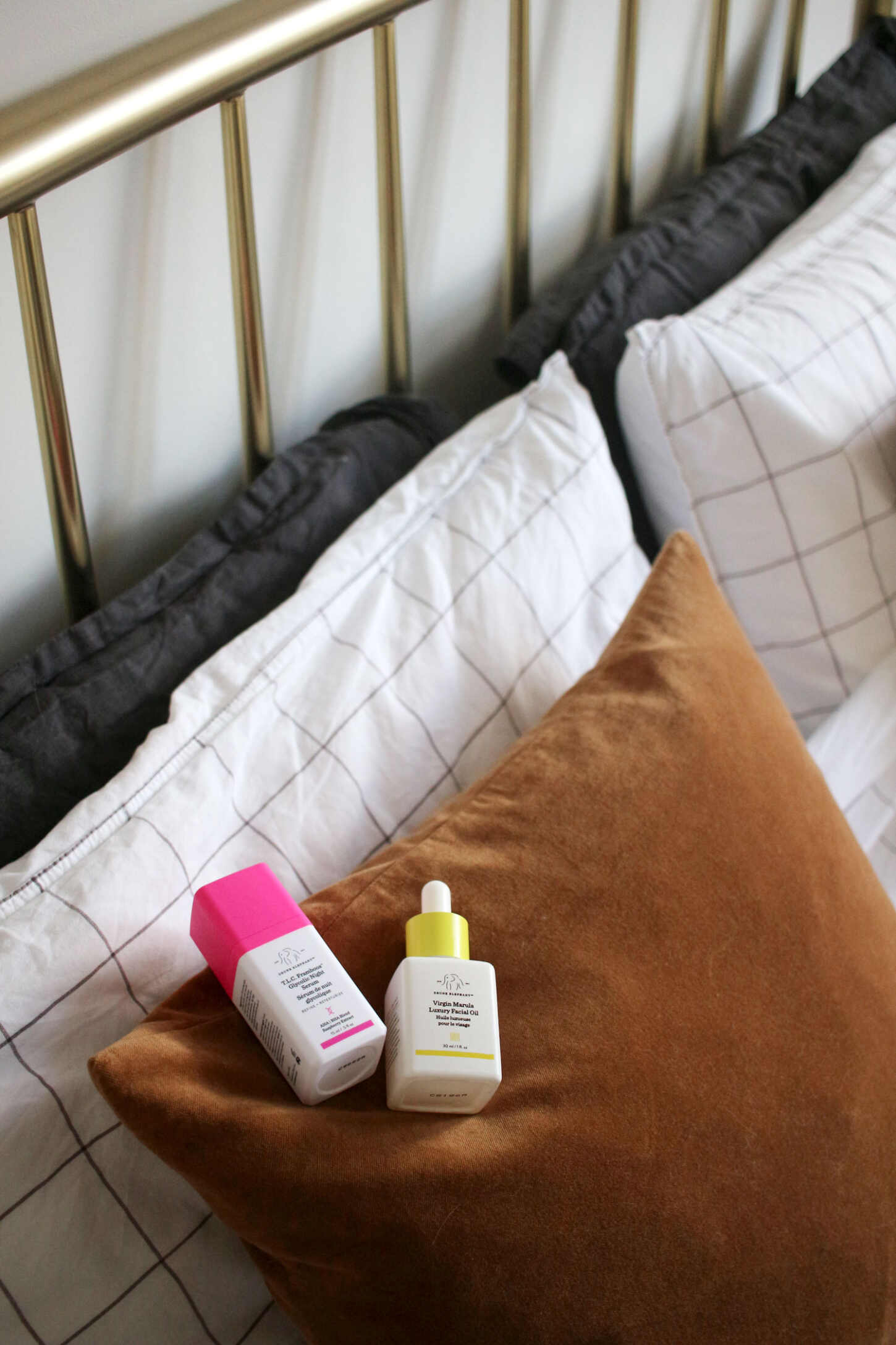 Drunk-Elephant-Marula-Luxury-Facial-Oil-TLC-Framboos-Glycolic-Serum Drunk-Elephant-Marula-Luxury-Facial-Oil-TLC-Framboos-Glycolic-Serum