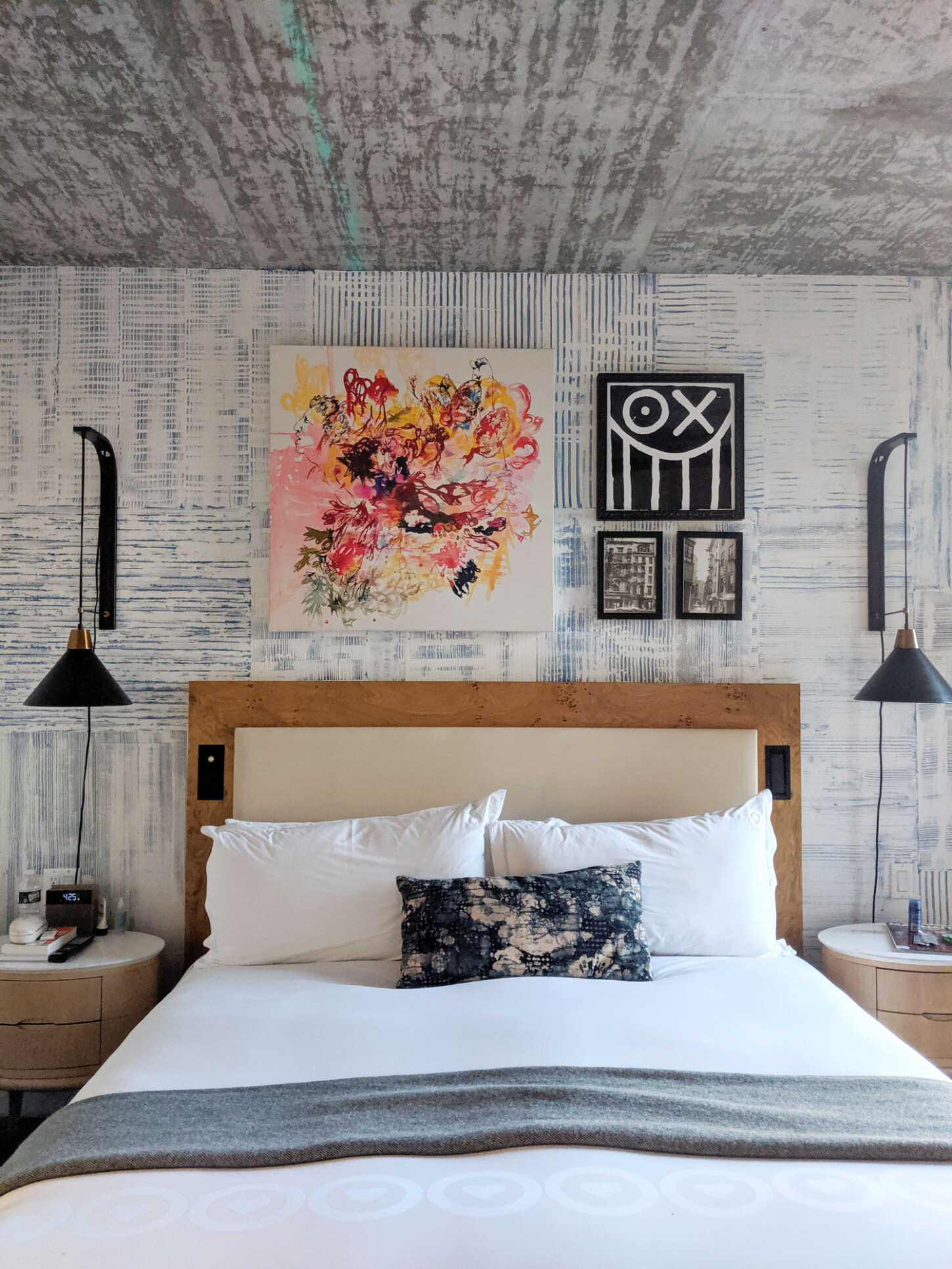 Hotel-50-Bowery-New-York-Manhattan-Review-Room-Travel-Blogger-8