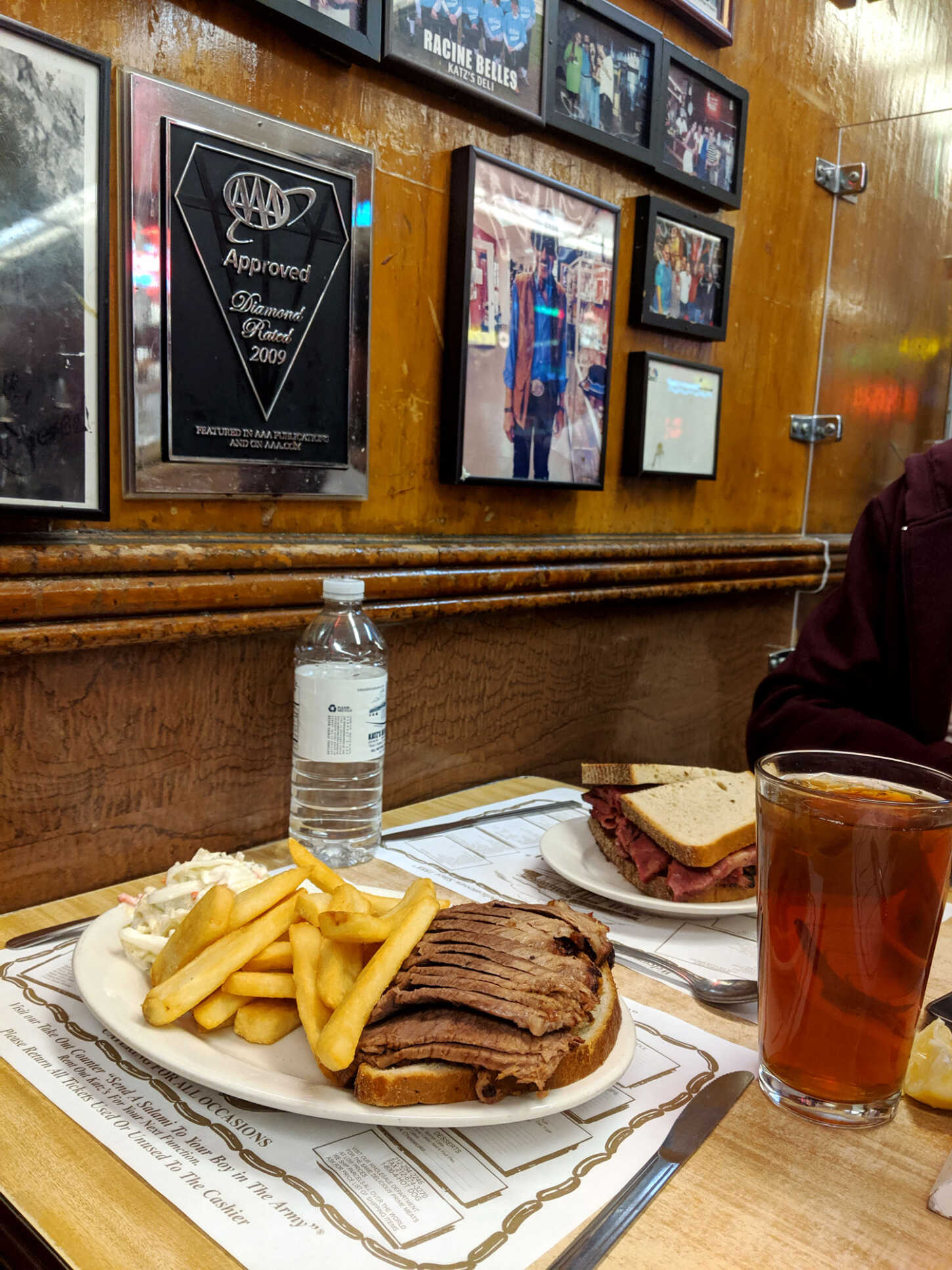 what-i-ate-in-new-york-restaurant-guide-manhattan-12-katz-deli