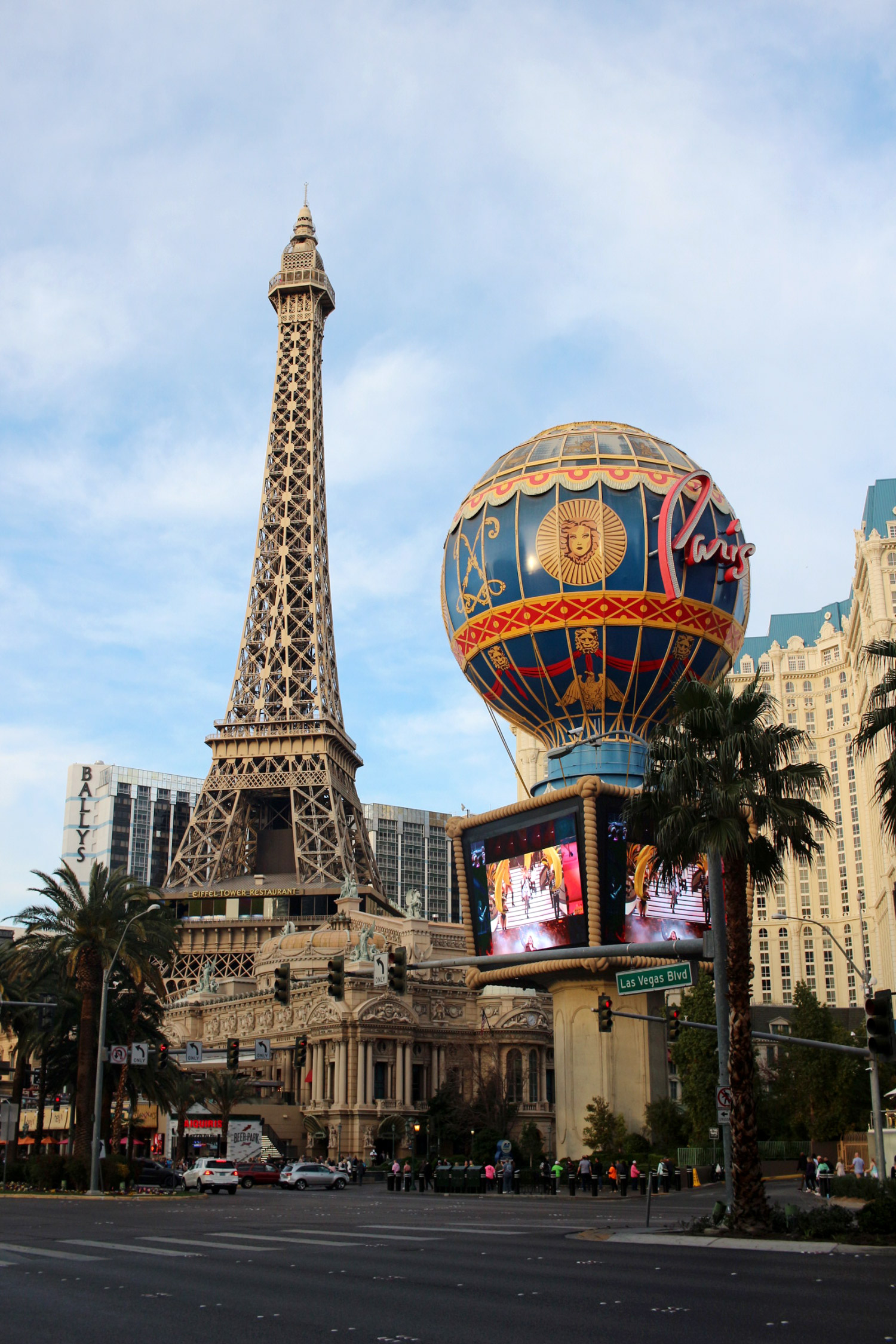 Paris Hotel, the Strip