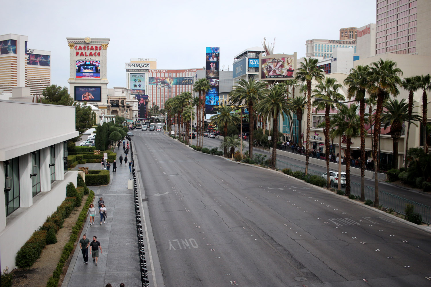 las-vegas-strip las-vegas-strip
