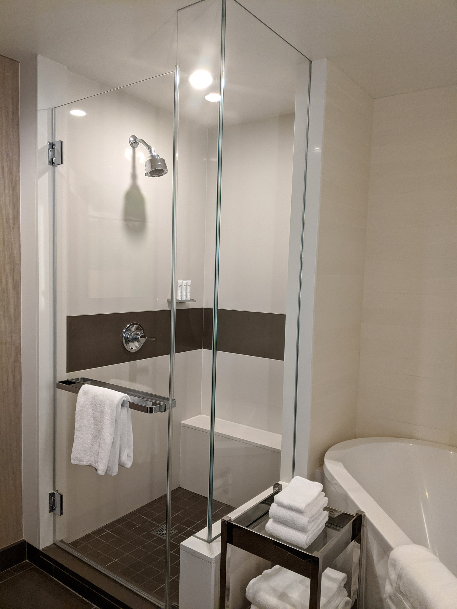 las-vegas-vdara-studio-parlour-double-room-review-8 las-vegas-vdara-studio-parlour-double-room-review-8