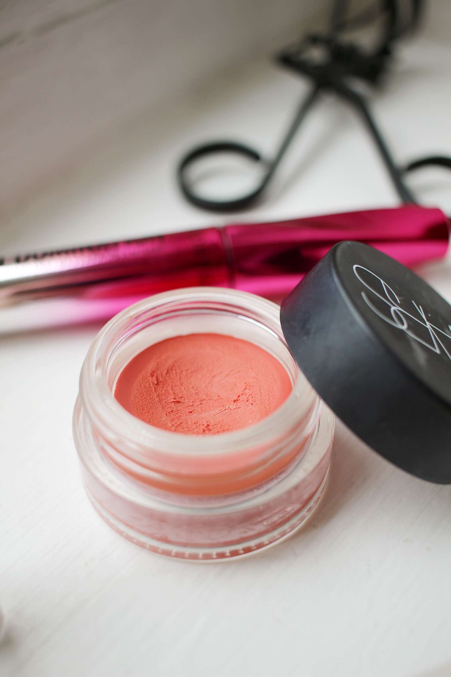 makeup-bag-favourites-nars-air-blush-refy-beauty-eyebrow-3 makeup-bag-favourites-nars-air-blush-refy-beauty-eyebrow-3