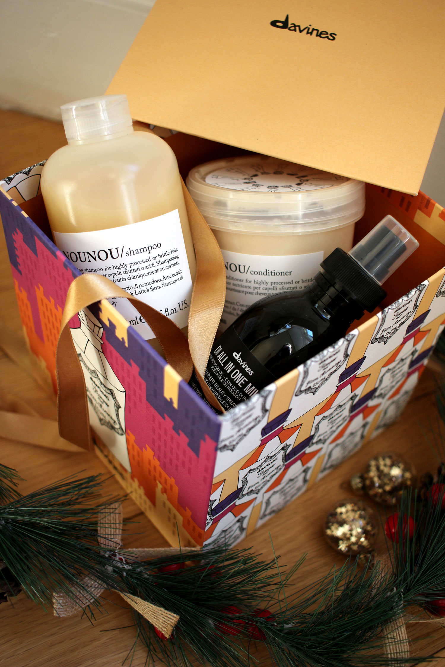 davines-green-chimneys-nounou-oi-milk-gift-box-review-2