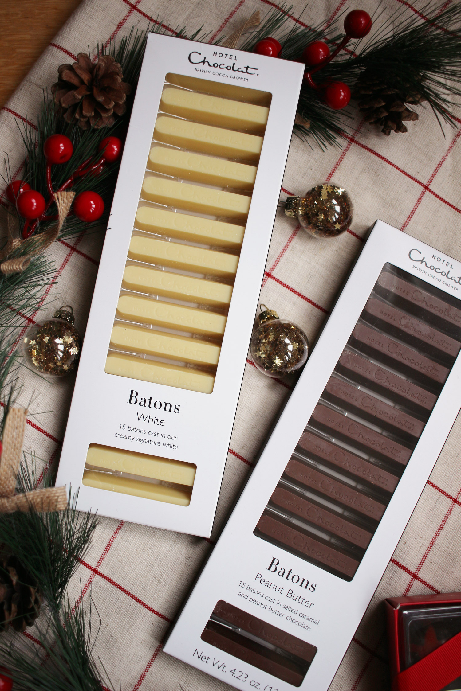 hotel-chocolat-christmas-2021-gingerbread-baton-chocolate-2 hotel-chocolat-christmas-2021-gingerbread-baton-chocolate-2