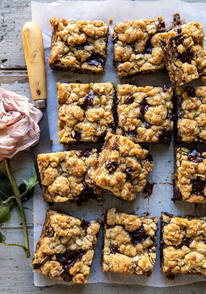 Gooey-Chocolate-Oatmeal-Bars-1-700x1050